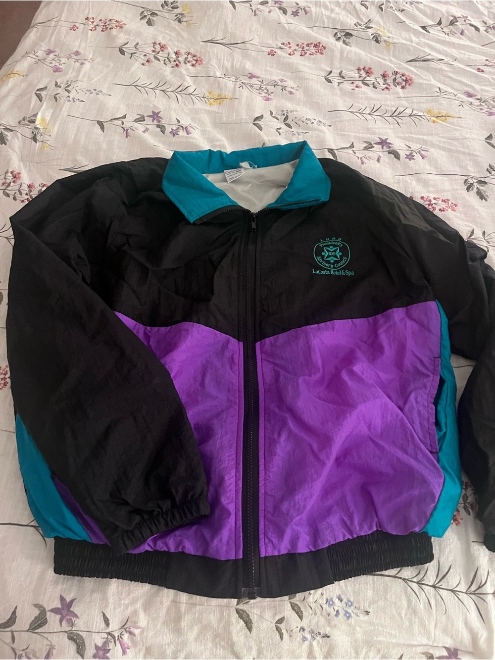 90s Windbreaker